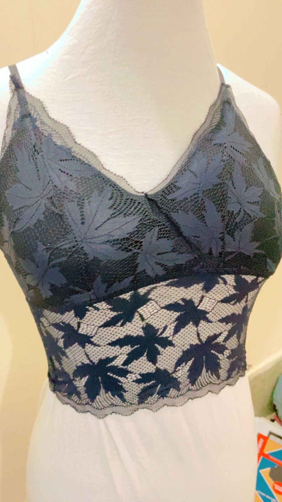 Floral Lace Bralette Crop Top - Image 2